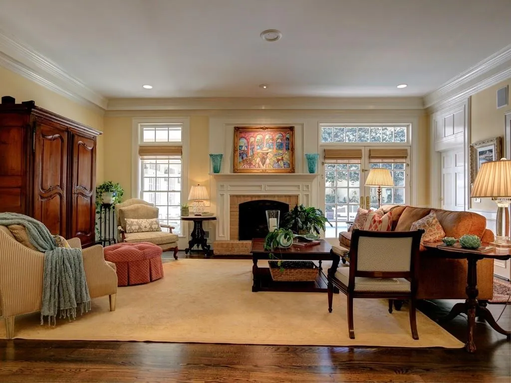 2977 Habersham Court, Atlanta, Georgia 30305, 6 Bedrooms Bedrooms, ,5 BathroomsBathrooms,Residential,Sold,2977 Habersham Court,5658293