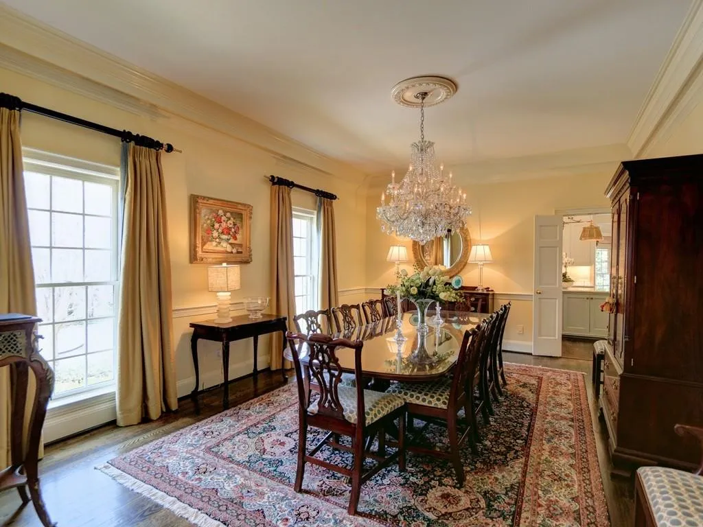 2977 Habersham Court, Atlanta, Georgia 30305, 6 Bedrooms Bedrooms, ,5 BathroomsBathrooms,Residential,Sold,2977 Habersham Court,5658293