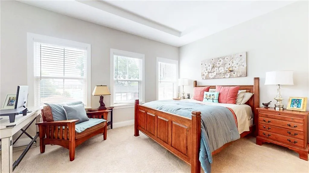 Upper level bedroom 2