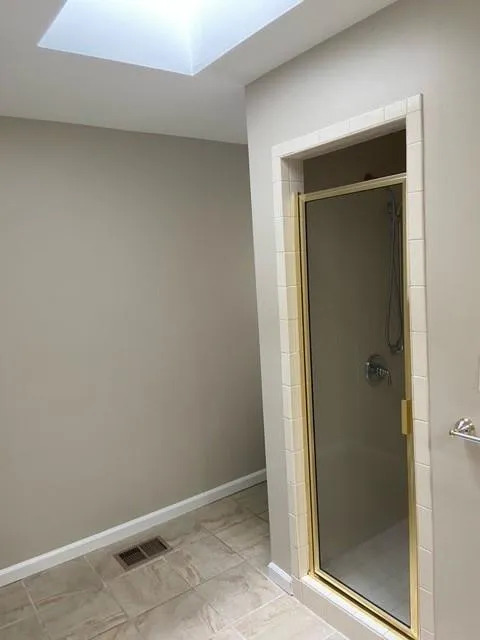 145 Old College Way, Atlanta, Georgia 30328, 5 Bedrooms Bedrooms, ,5 BathroomsBathrooms,Residential,Sold,145 Old College Way,6894673