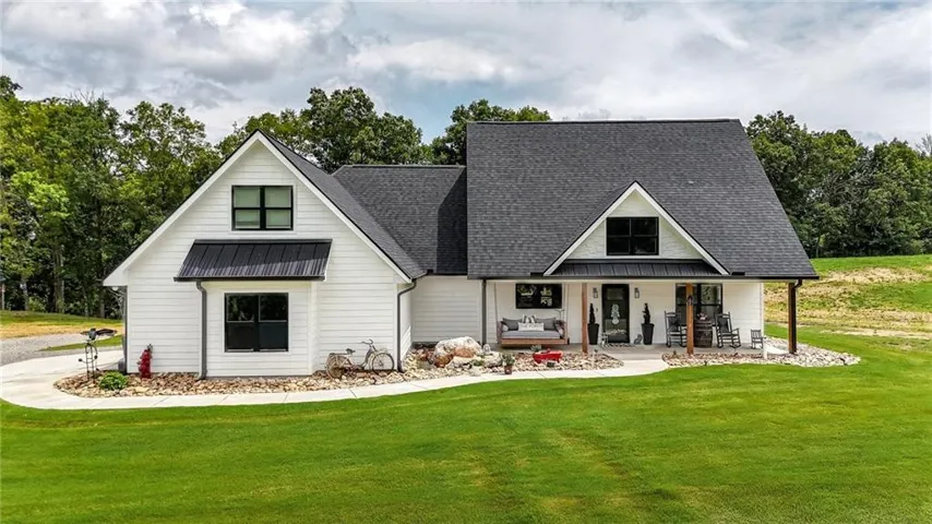 385 Owens Gin Road Ne, Calhoun, Georgia 30701