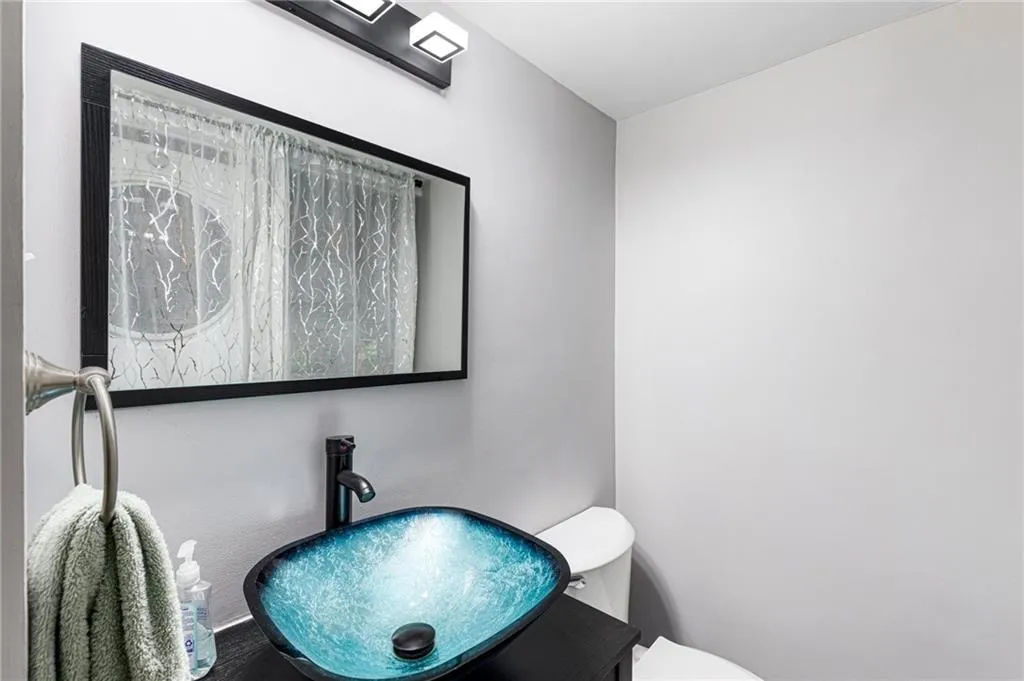 6900 Roswell Road Unit K2, Atlanta, Georgia 30328, 3 Bedrooms Bedrooms, ,2 BathroomsBathrooms,Residential,Sold,6900 Roswell Road Unit K2,7038963