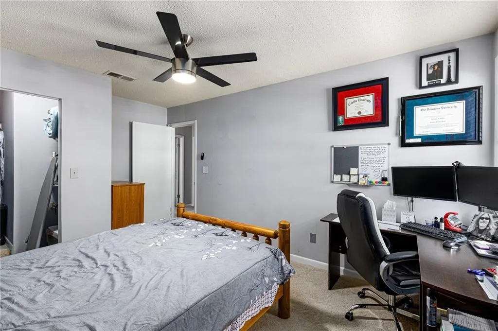 6900 Roswell Road Unit K2, Atlanta, Georgia 30328, 3 Bedrooms Bedrooms, ,2 BathroomsBathrooms,Residential,Sold,6900 Roswell Road Unit K2,7038963