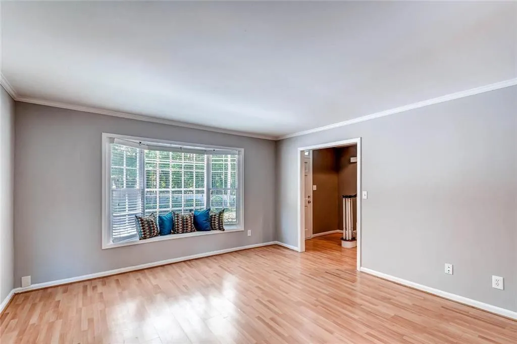 6520 Roswell Road Unit 48, Sandy Springs, Georgia 30328, 2 Bedrooms Bedrooms, ,1 BathroomBathrooms,Residential,Sold,6520 Roswell Road Unit 48,5749016