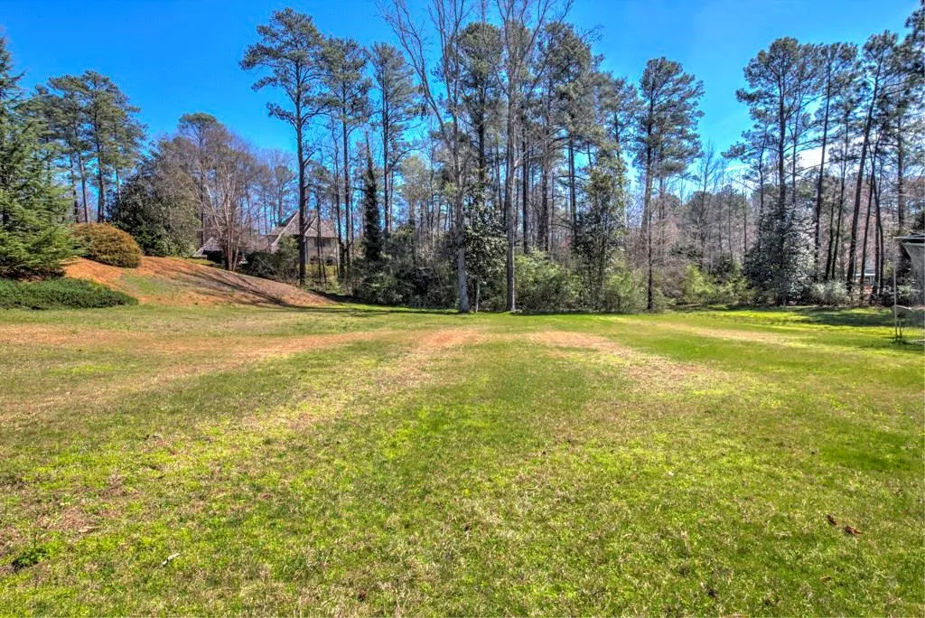 5525 Long Island Drive Nw, Atlanta, Georgia 30327, 6 Bedrooms Bedrooms, ,7 BathroomsBathrooms,Residential,Sold,5525 Long Island Drive Nw,5821769