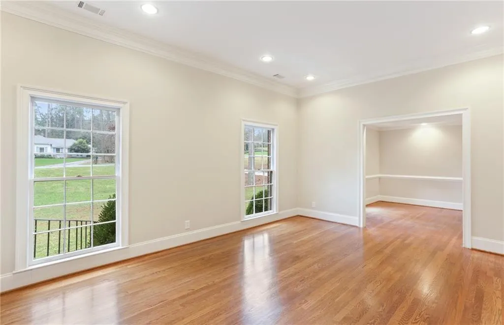 6240 Rivercliffe Drive, Sandy Springs, Georgia 30328, 5 Bedrooms Bedrooms, ,3 BathroomsBathrooms,Residential,Sold,6240 Rivercliffe Drive,6993878