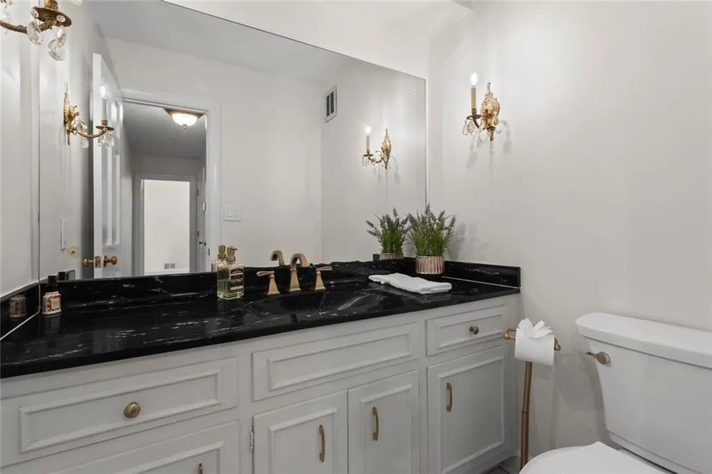 Powder Room