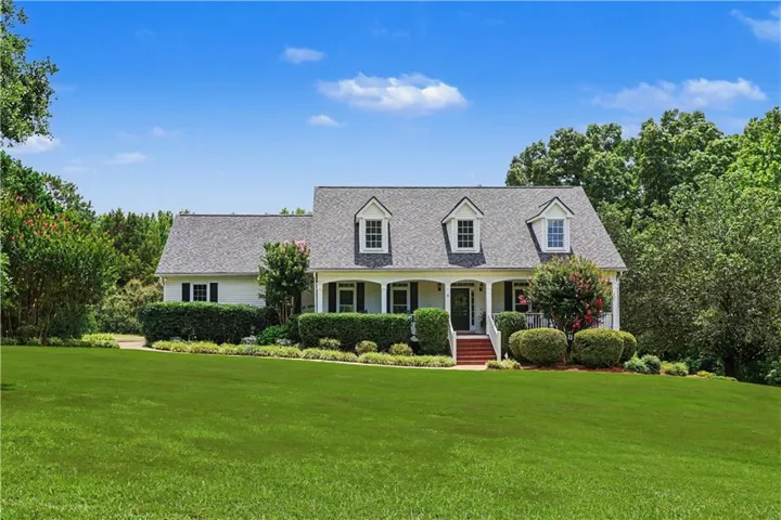 1825 Skelton Road, Hoschton, Georgia 30548