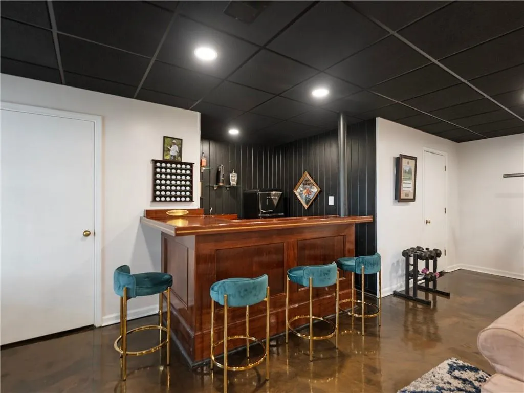 Bar with a drop ceiling