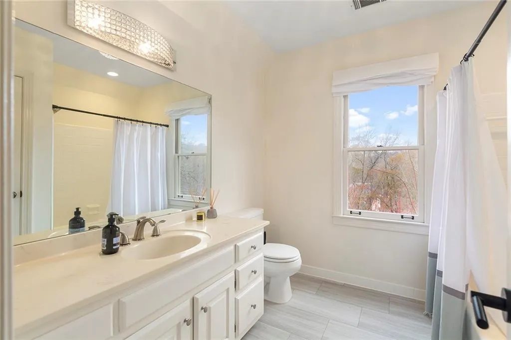 1775 Brandon Hall Drive, Sandy Springs, Georgia 30350, 4 Bedrooms Bedrooms, ,4 BathroomsBathrooms,Residential,Sold,1775 Brandon Hall Drive,7192985