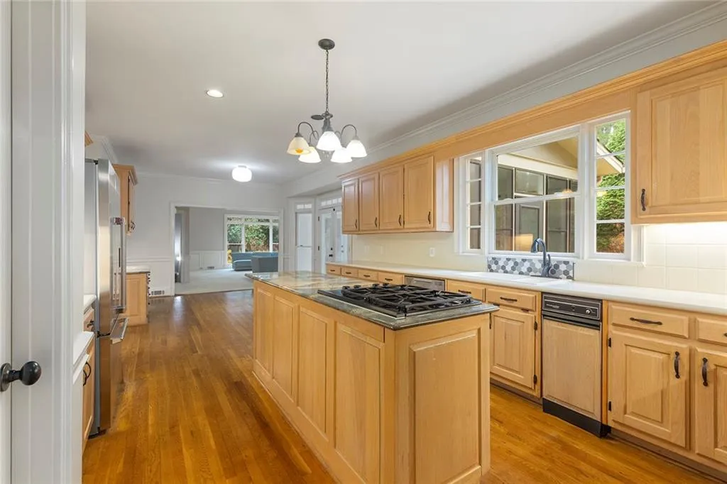 1775 Brandon Hall Drive, Sandy Springs, Georgia 30350, 4 Bedrooms Bedrooms, ,4 BathroomsBathrooms,Residential,Sold,1775 Brandon Hall Drive,7192985