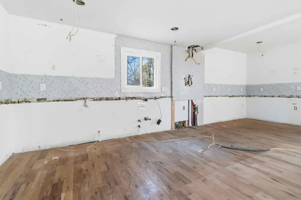 1620 Saddle Ridge Way, Sandy Springs, Georgia 30350, 7 Bedrooms Bedrooms, ,6 BathroomsBathrooms,Residential,For Sale,1620 Saddle Ridge Way,7713028