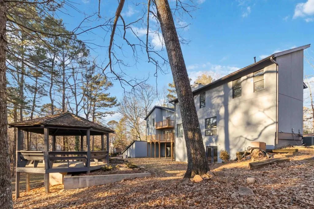 1620 Saddle Ridge Way, Sandy Springs, Georgia 30350, 7 Bedrooms Bedrooms, ,6 BathroomsBathrooms,Residential,For Sale,1620 Saddle Ridge Way,7713028