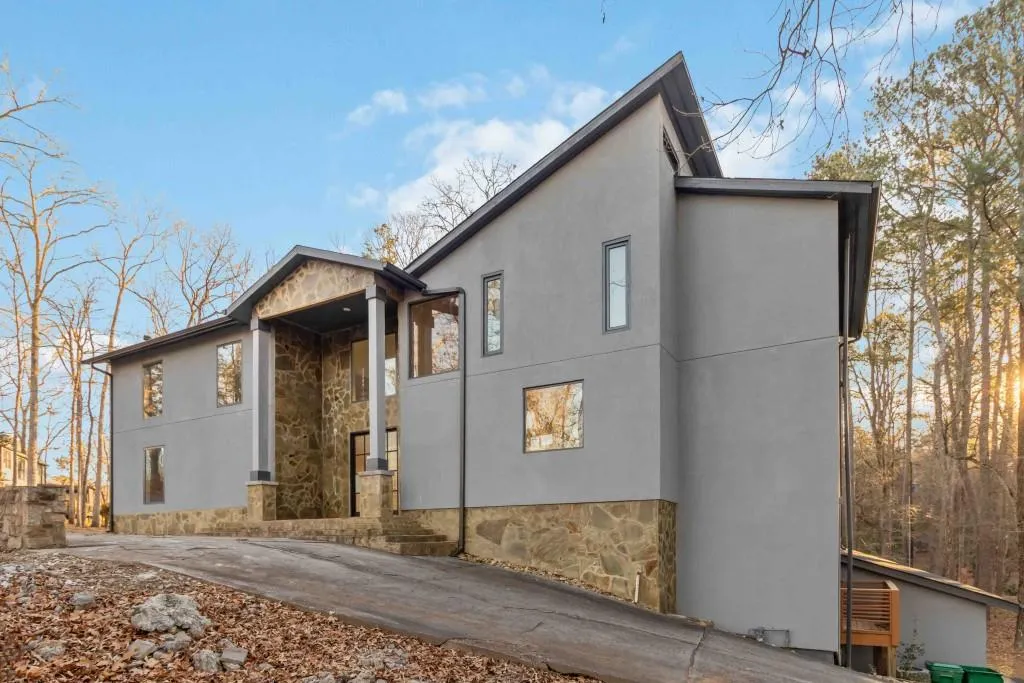 1620 Saddle Ridge Way, Sandy Springs, Georgia 30350, 7 Bedrooms Bedrooms, ,6 BathroomsBathrooms,Residential,For Sale,1620 Saddle Ridge Way,7713028