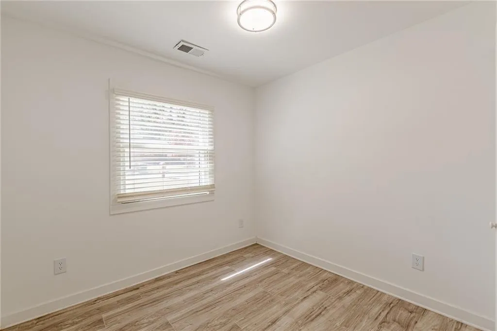 2649 Santa Barbara Drive Nw, Atlanta, Georgia 30318, 3 Bedrooms Bedrooms, ,2 BathroomsBathrooms,Residential,For Sale,2649 Santa Barbara Drive Nw,7509728