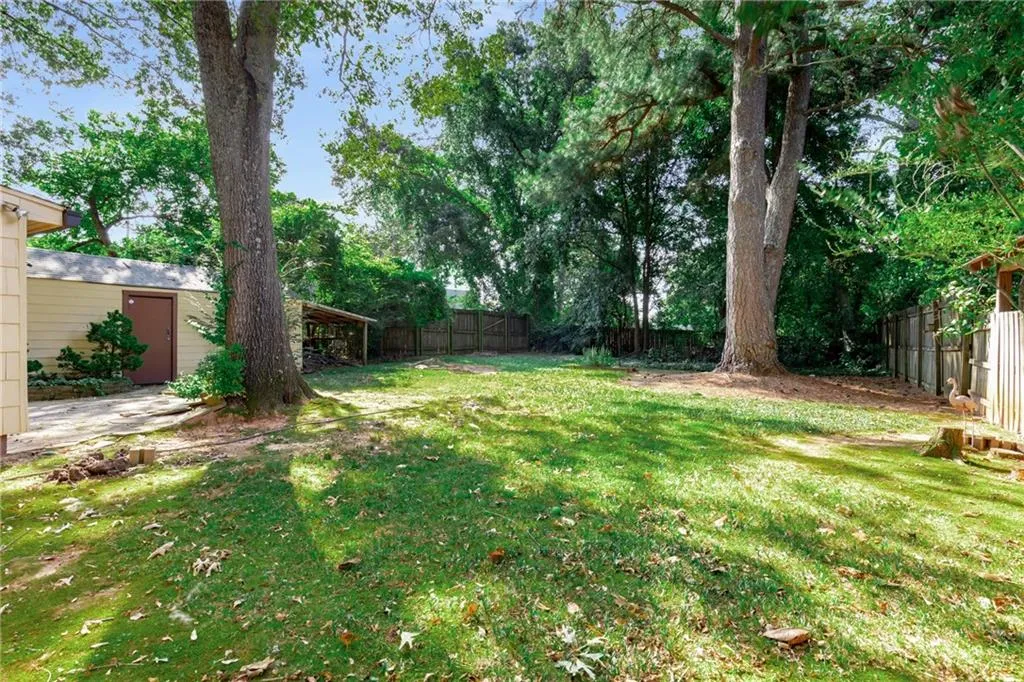 1951 Dresden Drive Ne, Brookhaven, Georgia 30319, 2 Bedrooms Bedrooms, ,1 BathroomBathrooms,Residential,For Sale,1951 Dresden Drive Ne,7630768
