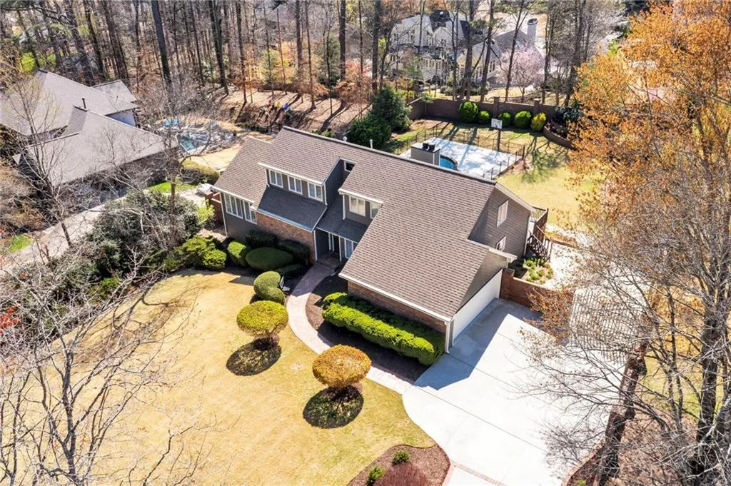 View of bird's eye view