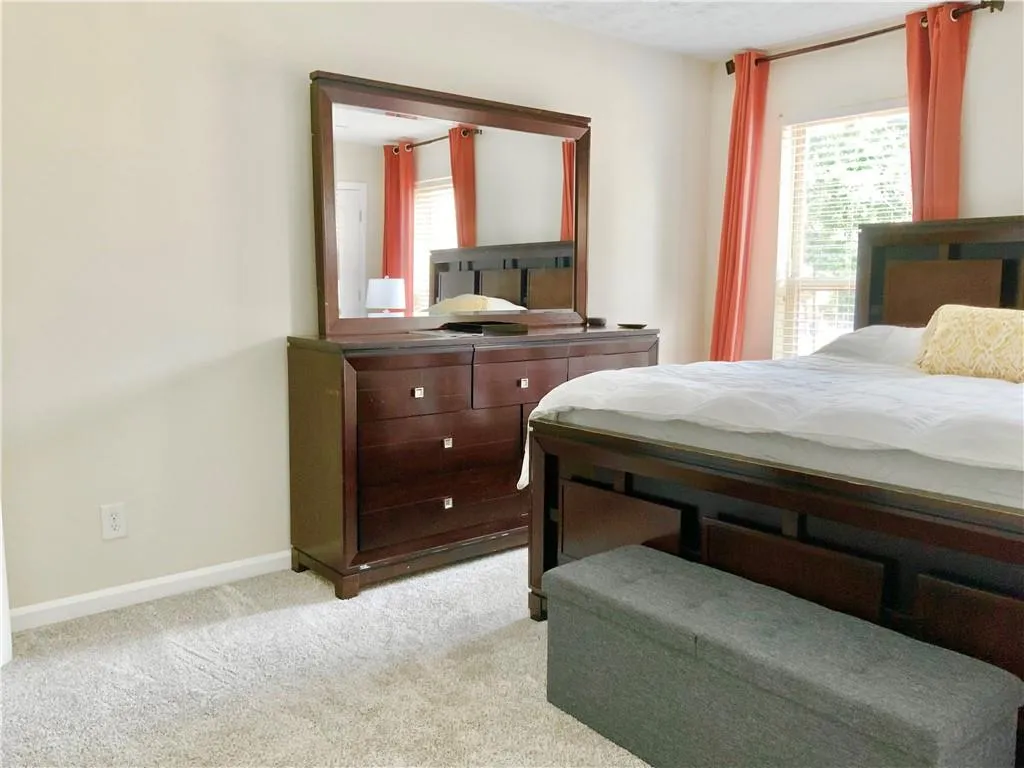 165 N River Drive Unit D, Sandy Springs, Georgia 30350, 2 Bedrooms Bedrooms, ,2 BathroomsBathrooms,Residential,Sold,165 N River Drive Unit D,7071098