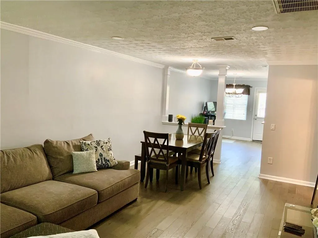 165 N River Drive Unit D, Sandy Springs, Georgia 30350, 2 Bedrooms Bedrooms, ,2 BathroomsBathrooms,Residential,Sold,165 N River Drive Unit D,7071098