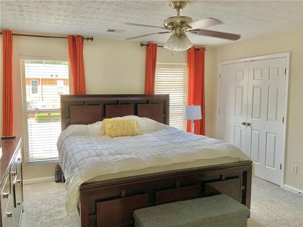 165 N River Drive Unit D, Sandy Springs, Georgia 30350, 2 Bedrooms Bedrooms, ,2 BathroomsBathrooms,Residential,Sold,165 N River Drive Unit D,7071098