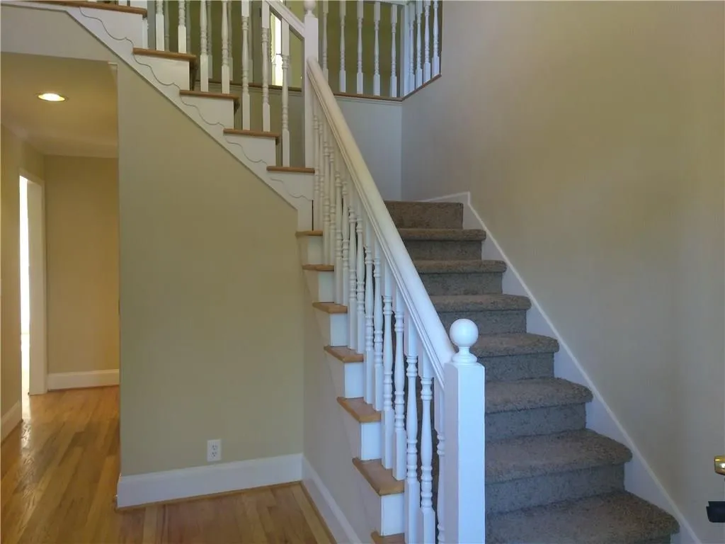 7165 Northgreen Drive, Atlanta, Georgia 30328, 3 Bedrooms Bedrooms, ,3 BathroomsBathrooms,Residential,Sold,7165 Northgreen Drive,5905156