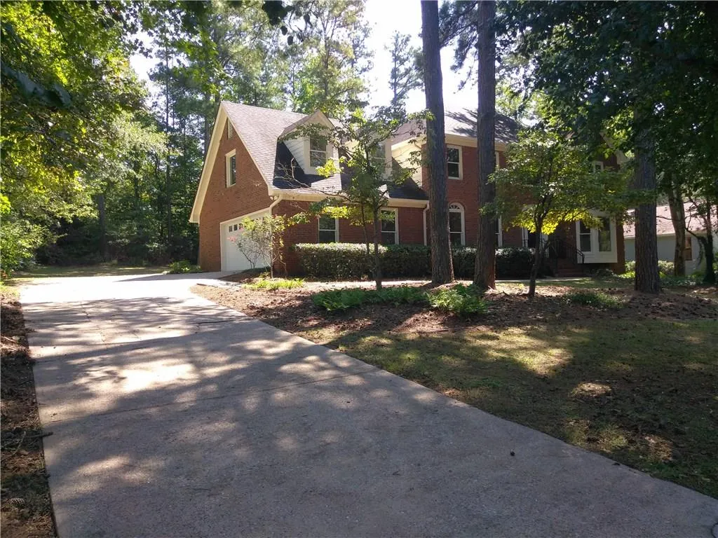 7165 Northgreen Drive, Atlanta, Georgia 30328, 3 Bedrooms Bedrooms, ,3 BathroomsBathrooms,Residential,Sold,7165 Northgreen Drive,5905156