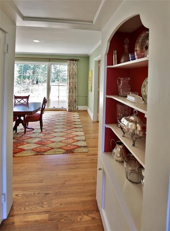 229 Robin Hood Road, Atlanta, Georgia 30309, 5 Bedrooms Bedrooms, ,4 BathroomsBathrooms,Residential,Sold,229 Robin Hood Road,5977481