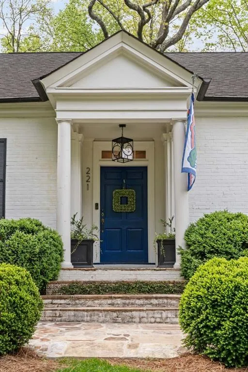 221 Robin Hood Road Ne, Atlanta, Georgia 30309, 5 Bedrooms Bedrooms, ,4 BathroomsBathrooms,Residential,For Sale,221 Robin Hood Road Ne,7634675