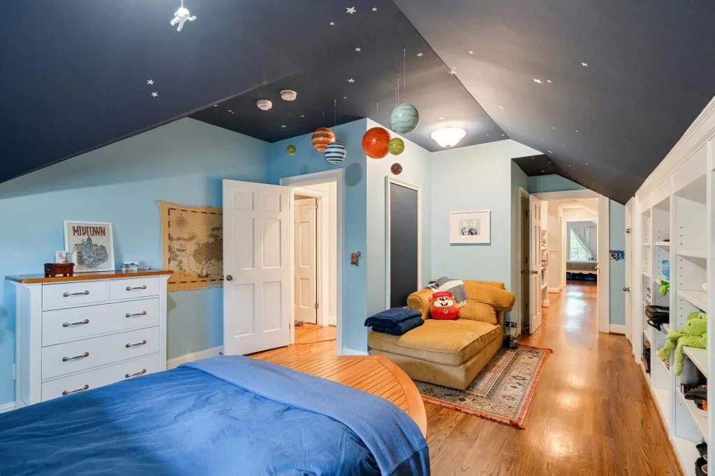 221 Robin Hood Road Ne, Atlanta, Georgia 30309, 5 Bedrooms Bedrooms, ,4 BathroomsBathrooms,Residential,For Sale,221 Robin Hood Road Ne,7634675