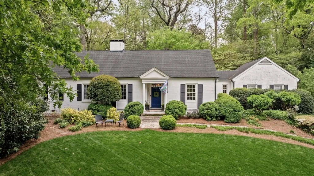 221 Robin Hood Road Ne, Atlanta, Georgia 30309, 5 Bedrooms Bedrooms, ,4 BathroomsBathrooms,Residential,For Sale,221 Robin Hood Road Ne,7634675