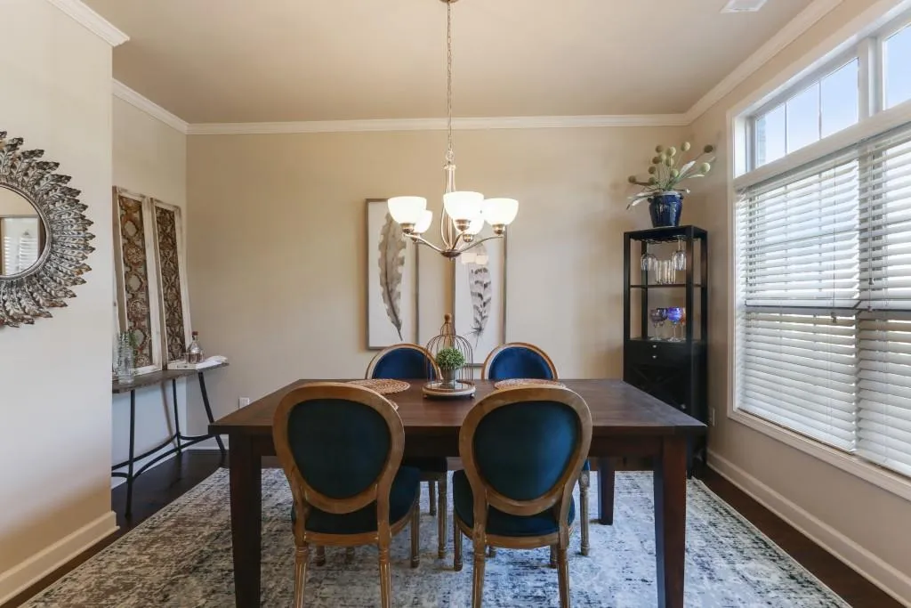 7345 Highland Bluff, Atlanta, Georgia 30328, 3 Bedrooms Bedrooms, ,3 BathroomsBathrooms,Residential,Sold,7345 Highland Bluff,6103706