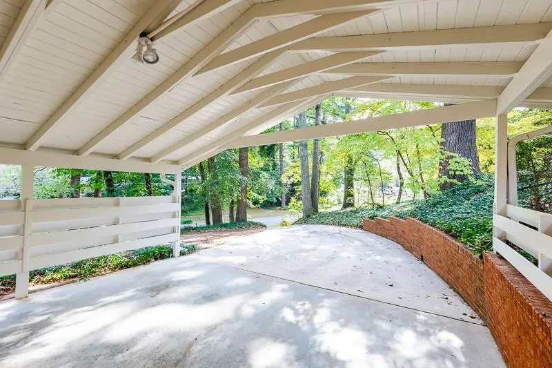 6336 Vernon Woods Drive, Sandy Springs, Georgia 30328, 3 Bedrooms Bedrooms, ,2 BathroomsBathrooms,Residential,Sold,6336 Vernon Woods Drive,6629135