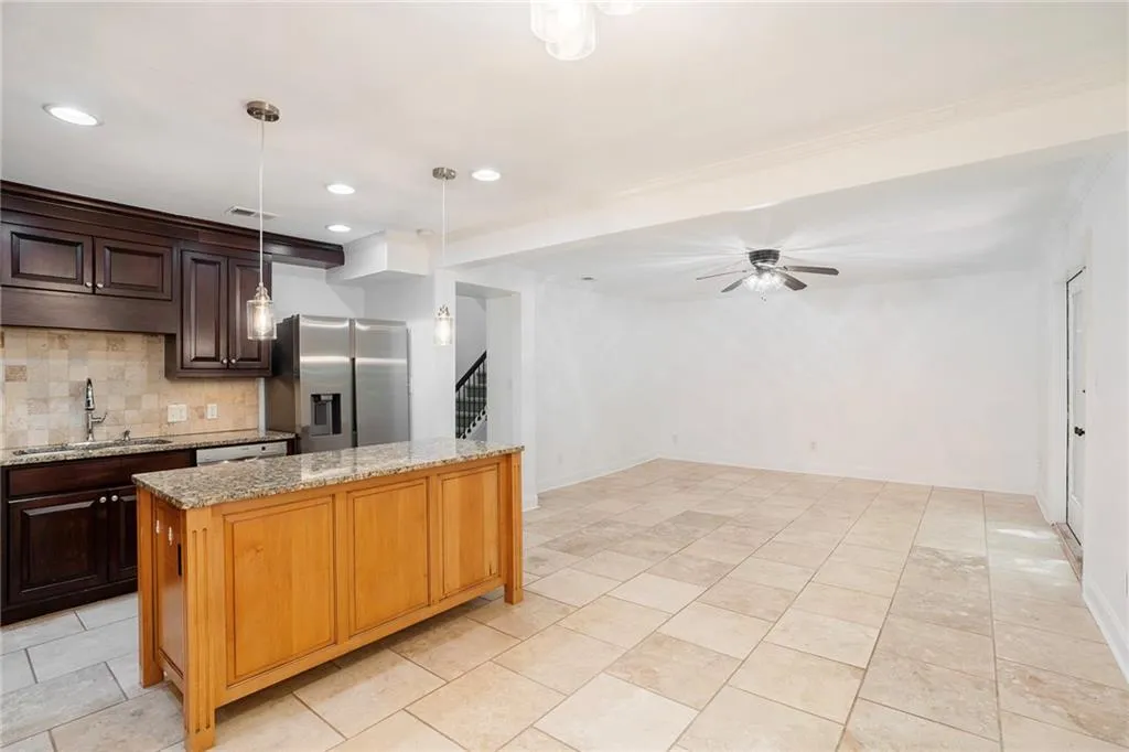 342 The Chace, Sandy Springs, Georgia 30328, 4 Bedrooms Bedrooms, ,3 BathroomsBathrooms,Residential,Sold,342 The Chace,7408890