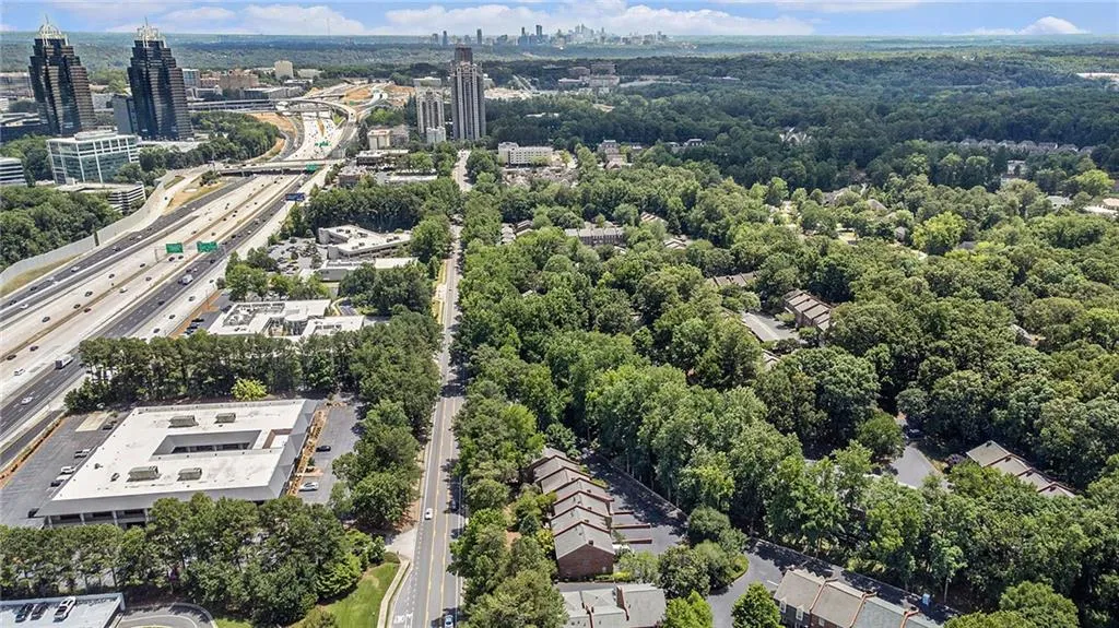 342 The Chace, Sandy Springs, Georgia 30328, 4 Bedrooms Bedrooms, ,3 BathroomsBathrooms,Residential,Sold,342 The Chace,7408890