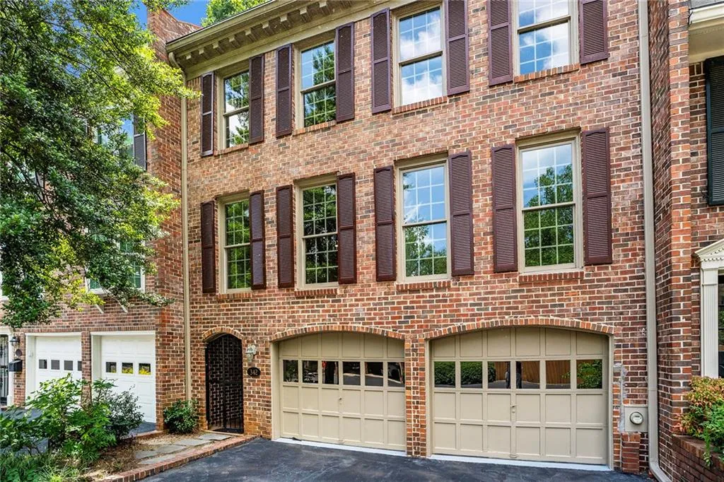 342 The Chace, Sandy Springs, Georgia 30328, 4 Bedrooms Bedrooms, ,3 BathroomsBathrooms,Residential,Sold,342 The Chace,7408890