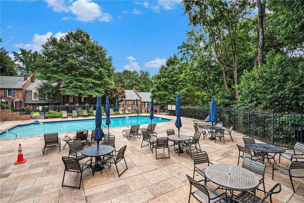 342 The Chace, Sandy Springs, Georgia 30328, 4 Bedrooms Bedrooms, ,3 BathroomsBathrooms,Residential,Sold,342 The Chace,7408890