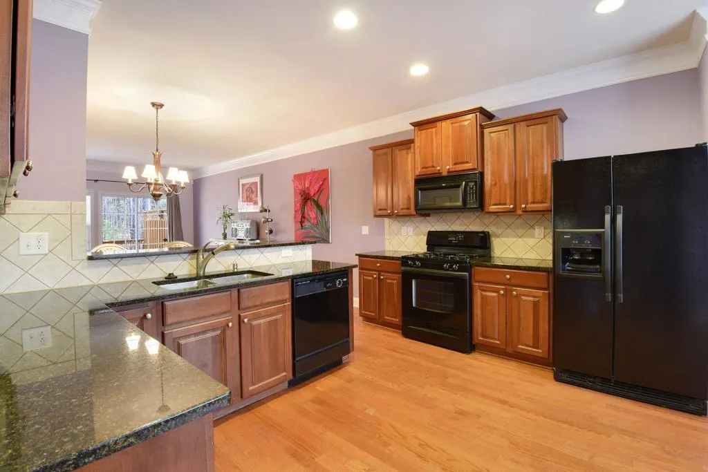 711 Coligny Court, Atlanta, Georgia 30350, 3 Bedrooms Bedrooms, ,3 BathroomsBathrooms,Residential,Sold,711 Coligny Court,5792603