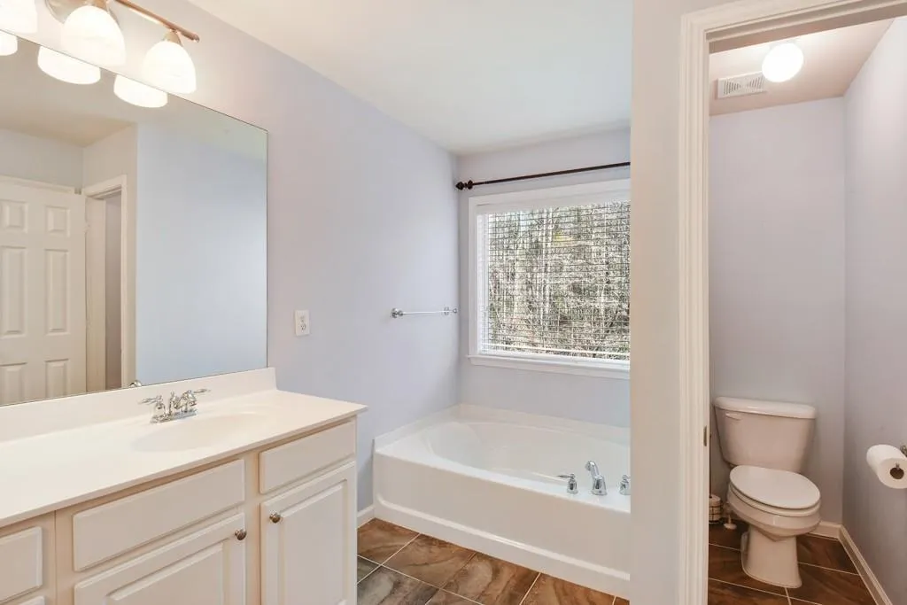 711 Coligny Court, Atlanta, Georgia 30350, 3 Bedrooms Bedrooms, ,3 BathroomsBathrooms,Residential,Sold,711 Coligny Court,5792603