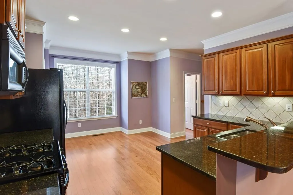 711 Coligny Court, Atlanta, Georgia 30350, 3 Bedrooms Bedrooms, ,3 BathroomsBathrooms,Residential,Sold,711 Coligny Court,5792603