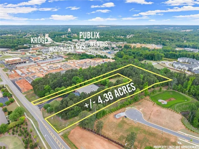 5374 Thompson Mill Road, Hoschton, Georgia 30548