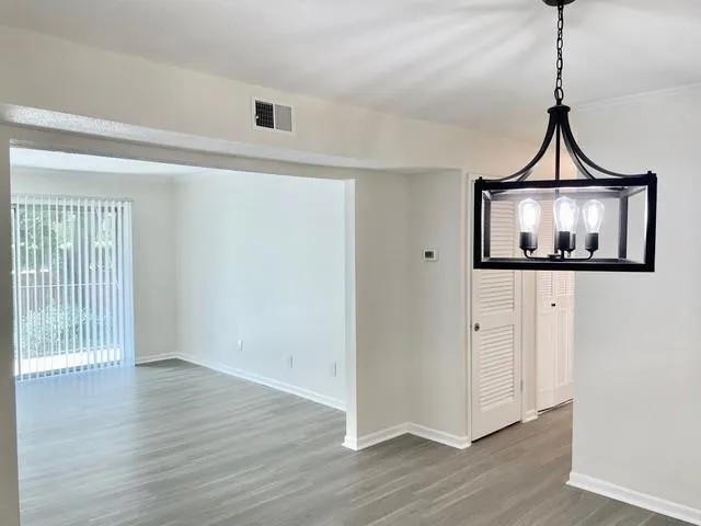 6851 Roswell Road Unit F8, Atlanta, Georgia 30328, 2 Bedrooms Bedrooms, ,2 BathroomsBathrooms,Residential,Sold,6851 Roswell Road Unit F8,7019726