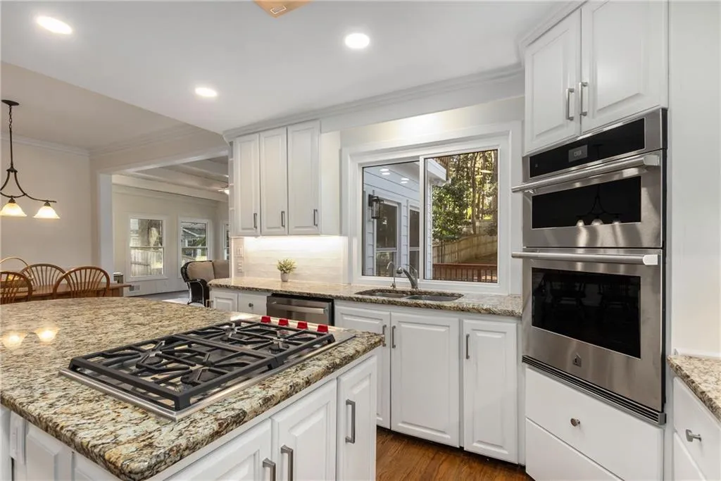 6350 Blackwater Trail, Sandy Springs, Georgia 30328, 5 Bedrooms Bedrooms, ,2 BathroomsBathrooms,Residential,Sold,6350 Blackwater Trail,7527117