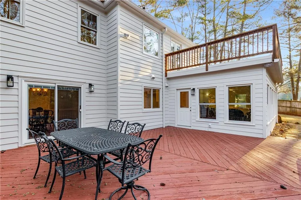 6350 Blackwater Trail, Sandy Springs, Georgia 30328, 5 Bedrooms Bedrooms, ,2 BathroomsBathrooms,Residential,Sold,6350 Blackwater Trail,7527117