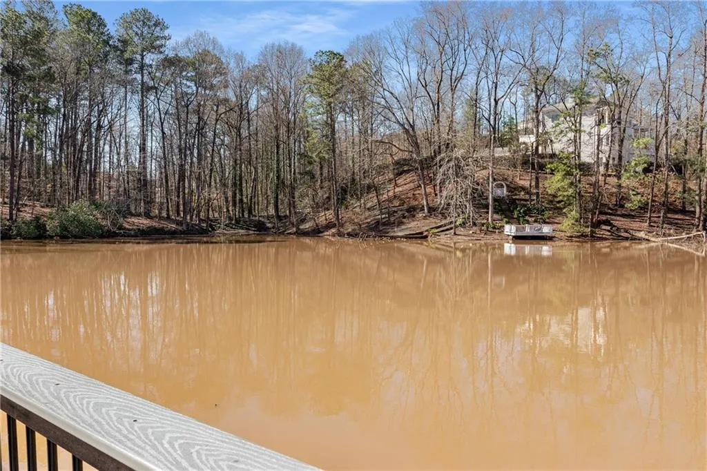 6350 Blackwater Trail, Sandy Springs, Georgia 30328, 5 Bedrooms Bedrooms, ,2 BathroomsBathrooms,Residential,Sold,6350 Blackwater Trail,7527117