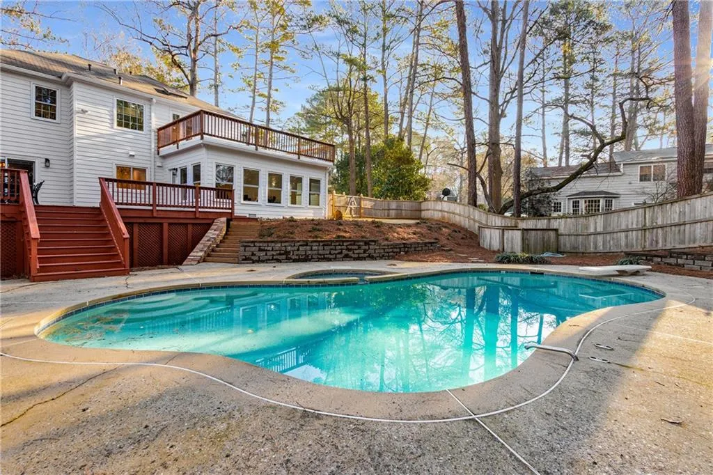 6350 Blackwater Trail, Sandy Springs, Georgia 30328, 5 Bedrooms Bedrooms, ,2 BathroomsBathrooms,Residential,Sold,6350 Blackwater Trail,7527117