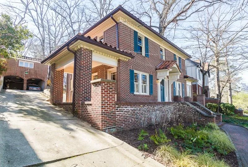 599 E Morningside Drive Ne, Atlanta, Georgia 30324, 5 Bedrooms Bedrooms, ,3 BathroomsBathrooms,Residential,Sold,599 E Morningside Drive Ne,5814170