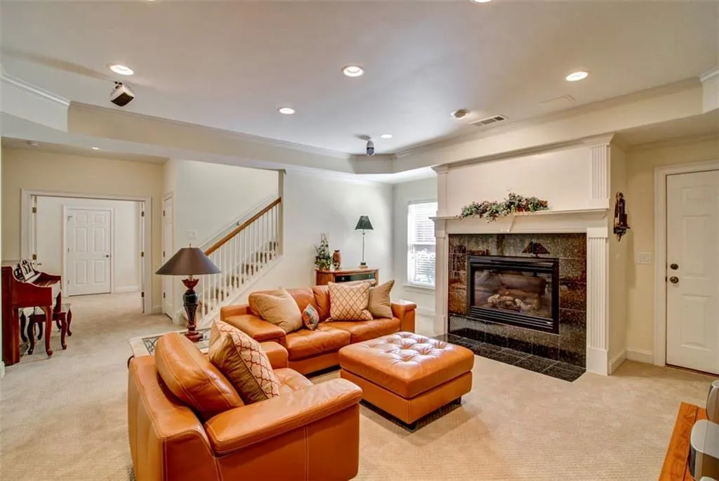 505 Glengate Cove, Atlanta, Georgia 30328, 5 Bedrooms Bedrooms, ,5 BathroomsBathrooms,Residential,Sold,505 Glengate Cove,6862683