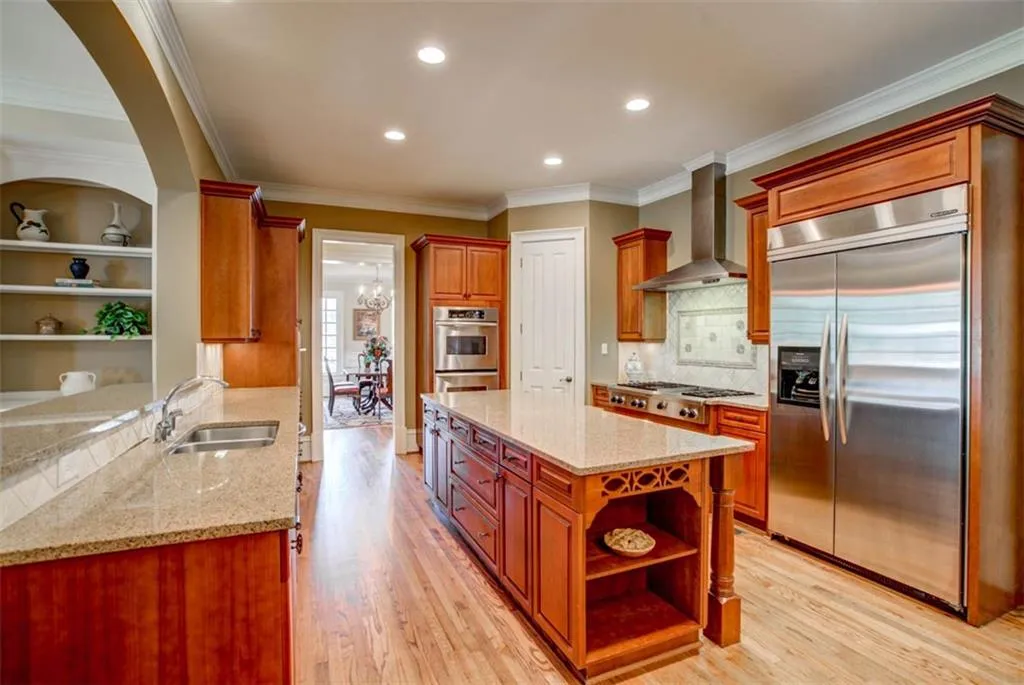 505 Glengate Cove, Atlanta, Georgia 30328, 5 Bedrooms Bedrooms, ,5 BathroomsBathrooms,Residential,Sold,505 Glengate Cove,6862683