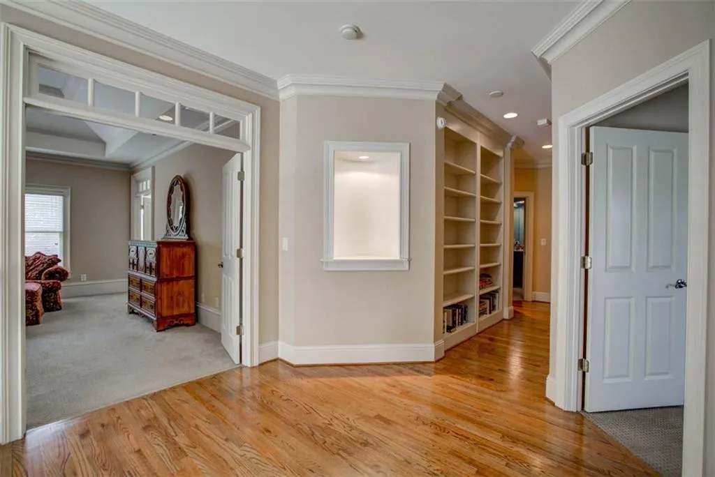 505 Glengate Cove, Atlanta, Georgia 30328, 5 Bedrooms Bedrooms, ,5 BathroomsBathrooms,Residential,Sold,505 Glengate Cove,6862683