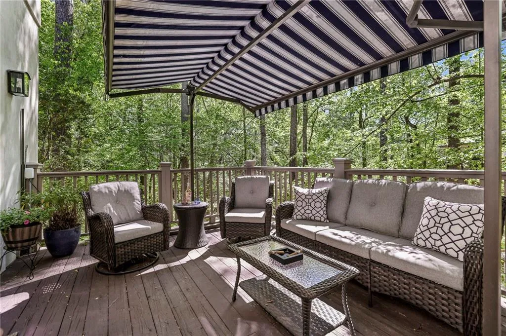 1895 Redbourne Drive, Atlanta, Georgia 30350, 4 Bedrooms Bedrooms, ,3 BathroomsBathrooms,Residential,Sold,1895 Redbourne Drive,7562317